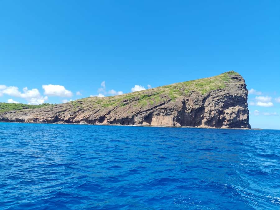 Ilot Gabriel: Catamaran Cruise & BBQ Lunch - Lunch on the Catamaran: BBQ, Drinks, and Real Island Timing