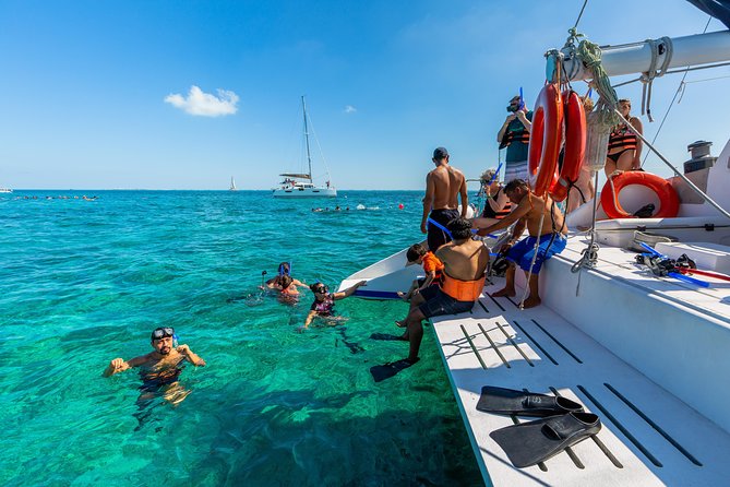 Isla Mujeres Catamaran, Open Bar & Optional Buffet and pick up - Isla Mujeres at Club Playa Mexico: beach club time and lunch variations