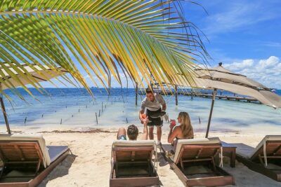 Isla Mujeres luxury catamaran with premium open bar and lunch - Premium open bar: what’s included, and what to plan for