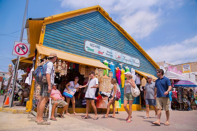 Isla Mujeres Luxury Sailing: Adults Only or Family Friendly - Who should book this, and who should skip it