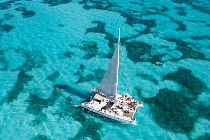 Isla Mujeres Plus by Albatros Catamarans - Golf carts for $40 per cart: worth it if you like moving at your own pace