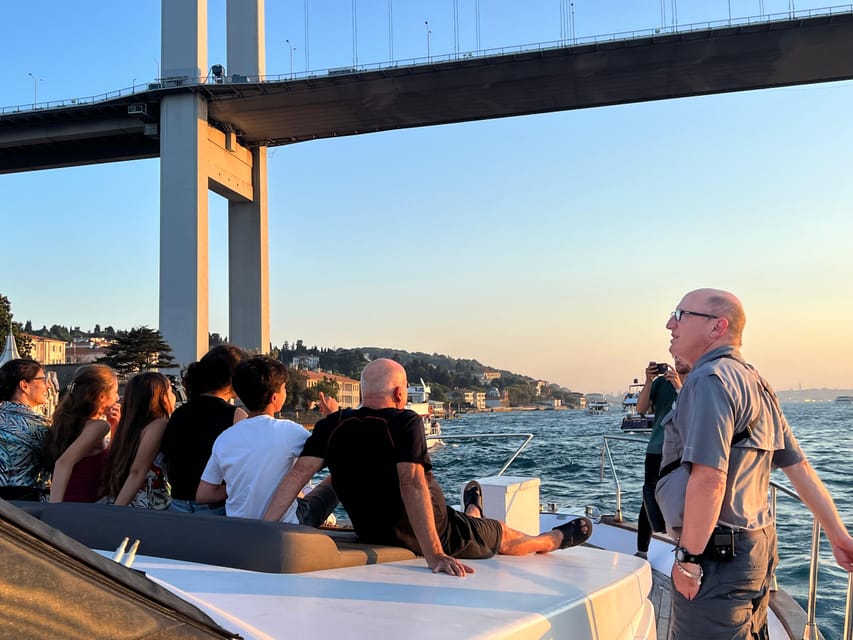 Istanbul: Bosphorus Sunset Cruise on a Luxury Yacht - What You Actually Eat and Drink On Board