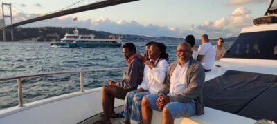 Istanbul: Bosphorus Sunset Cruise on Yacht with Live Guide - Meeting at Kabataş Square: Find the Boat Without Stress