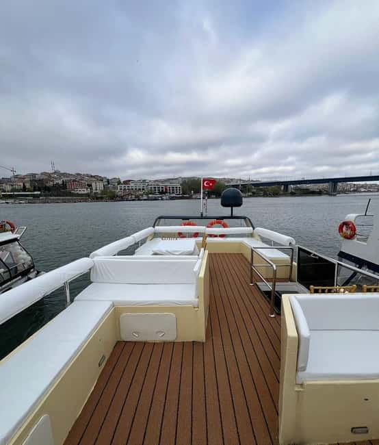 Istanbul: Bosphorus Yacht Cruise with Golden Horn View - Entering The Istanbul Bosphorus: what makes this cruise a smart pick