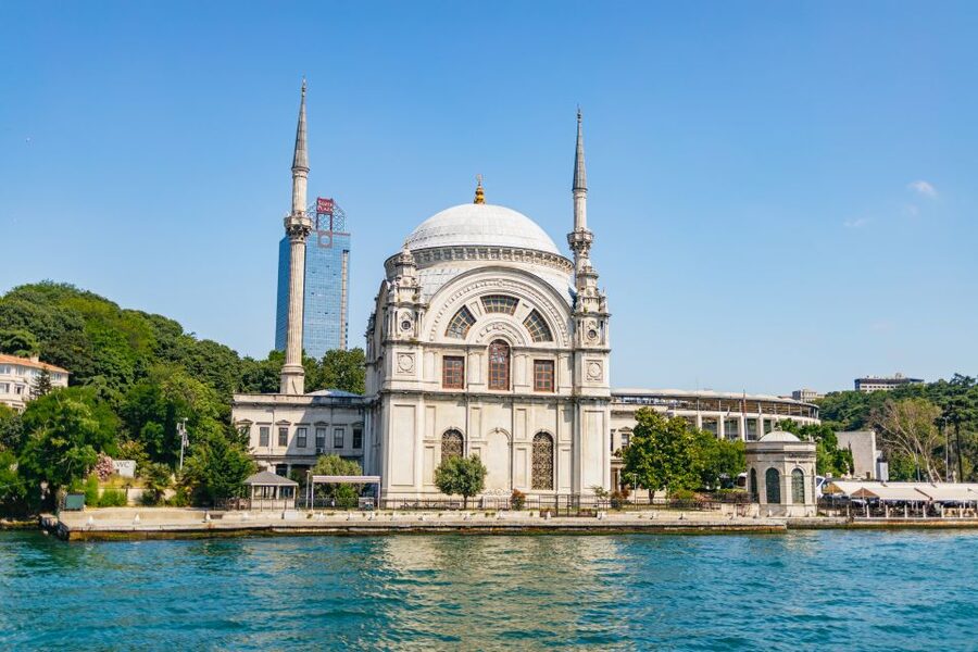 Istanbul: Bosphorus Yacht Cruise with Stopover on Asian Side - Key things I’d zero in on before you go