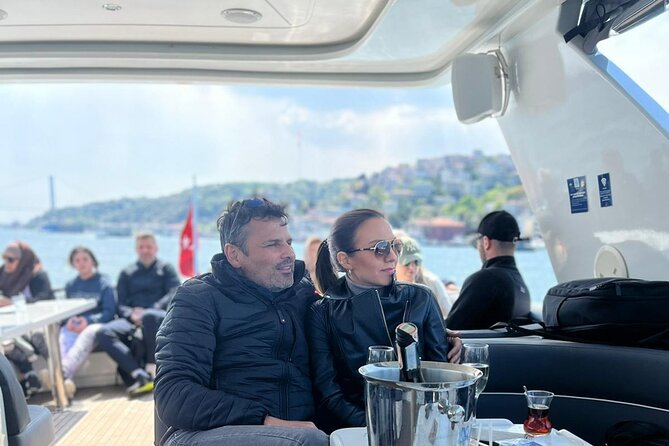 Istanbul Bosphorus Yacht Experience – Asian Side Visit in Kanlica - Palaces and sports-club island views: Bebek, Galatasaray Islet, and more