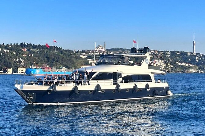 Istanbul Bosphorus Yacht Experience – Asian Side Visit in Kanlica - Rumelihisarı to Kanlıca: the cruise turns toward the Asian side