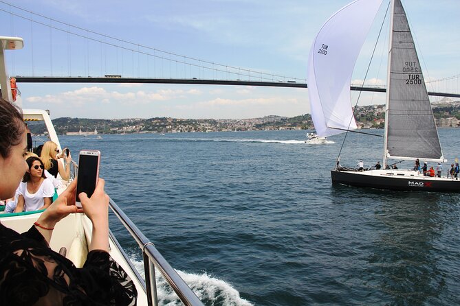 Istanbul Bosphorus Yacht Experience – Asian Side Visit in Kanlica - Asian-side fortresses and mansions: Beylerbeyi, Anadoluhisarı, Kucuksu