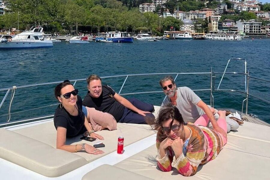 Istanbul: Luxury Yacht Tour at Sunset w Snacks - Logistics that make it smoother than most boat tours
