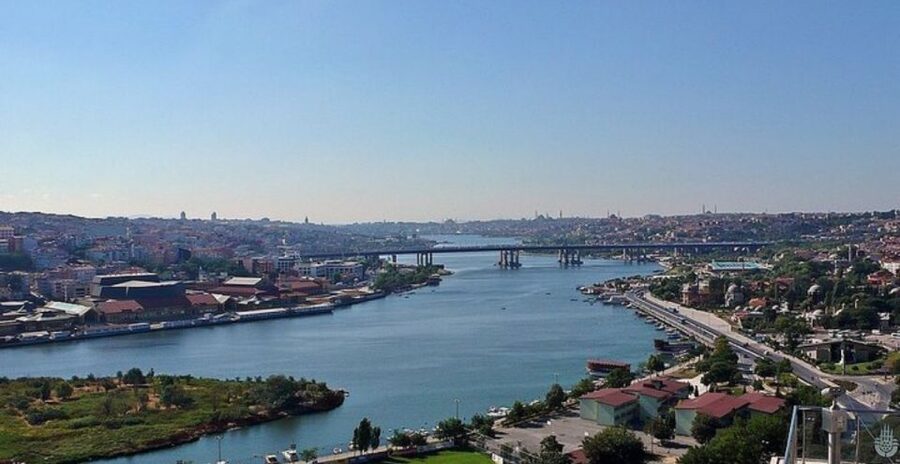 Istanbul: Private Bosphorus Cruise By Luxury Yacht - The route from the Golden Horn to Galata: Istanbul’s “intro chapter”