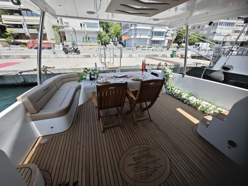 Istanbul: Private Bosphorus Yacht with Tour Guide and Snacks - Should you book this private Bosphorus yacht tour?