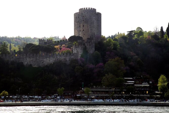 Istanbul Private Luxury Yacht on Bosphorus - Private Luxury Yacht for Up to 10: What That Means for Your Group