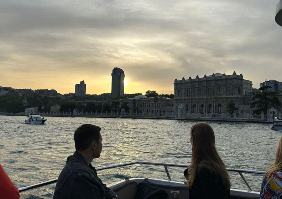 Istanbul: Small-Group Luxury Yacht Sunset Cruise w/ Snacks - Should you book this Bosphorus sunset cruise?