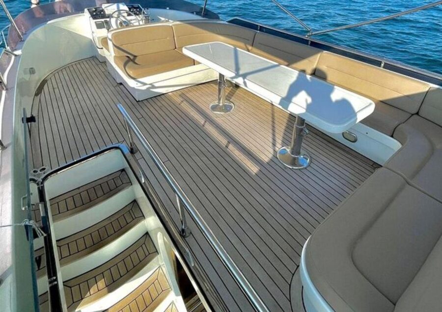 Istanbul: Small-Group Luxury Yacht Sunset Cruise w/ Snacks - Why this Bosphorus sunset cruise feels special at 2 hours