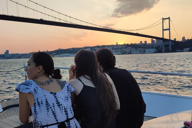 Istanbul Sunset Cruise on Luxury Yacht - Guided Group Cruise - Food, drinks, and onboard service that actually matters