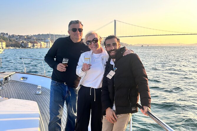 Istanbul Sunset Yacht Cruise on the Bosphorus with Transfers - Fortresses that “guarded the choke point”: Rumeli Hisarı and Anadolu Hisarı