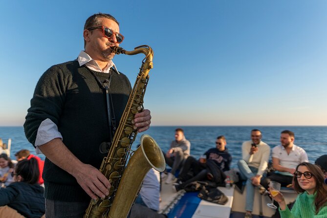 Jazz and Chill Out Sailing in Barcelona - Quick hits before you go