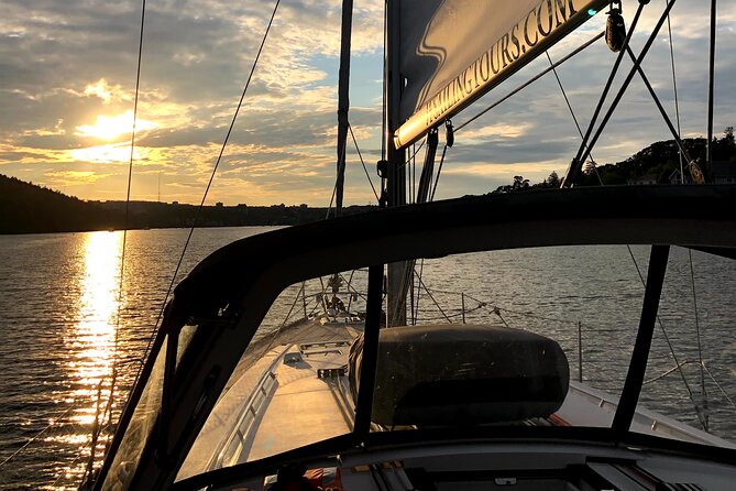 JFarwell Moonlight Yacht Cruise from Halifax Waterfront - Cruising the Halifax Waterfront by Moonlight: The Real Experience