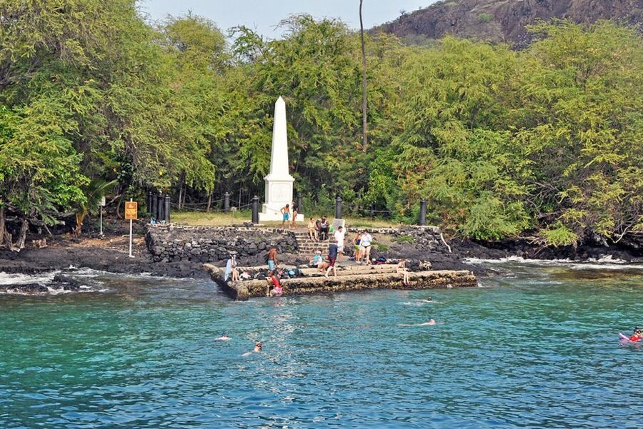 Kailua-Kona: Captain Cook Reef Catamaran Day Trip with Lunch - Why This Kona Day Trip Feels Different Than a Typical Boat Tour