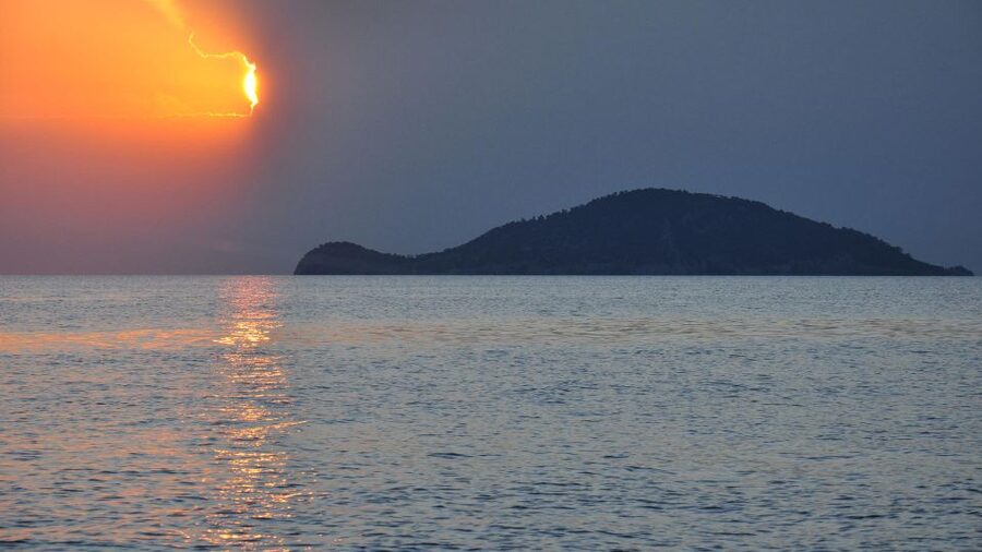 Kassandra: Sunset Sailing Boat Tour of Secluded Coves - Sunset on anchor: how the timing usually feels