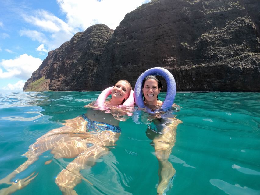 Kauai: Napali Coast Sail & Snorkel Tour from Port Allen - Make it work on the day: what to bring and how to prep