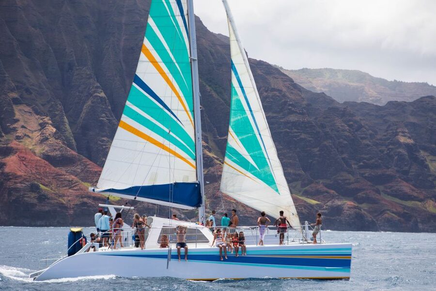 Kauai: Napali Coast Sail & Snorkel Tour from Port Allen - Trade-wind sailing on Kauai: the boat experience matters