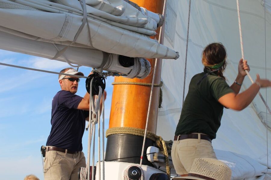 Key West: Schooner Sunset Sail with Food & Drinks - Holiday Departures: Christmas Treats and New Year’s Toast Details