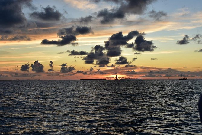 Key West Small-Group Sunset Sail with Wine and Hors d'oeuvres - Small-Group Size: Why It Can Feel More Romantic