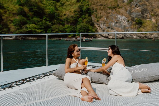 Krabi: 4 Island Luxury Yacht with Snorkelling & Clear Kayaking - Khao Khanab Nam and the Limestone Gateway to Krabi