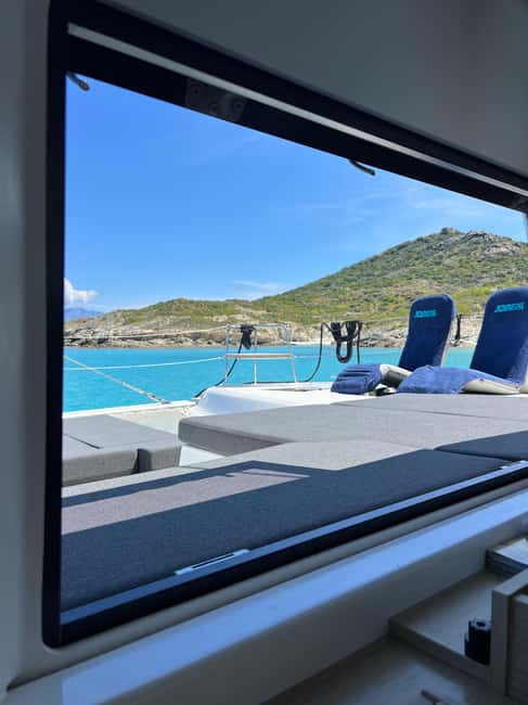 L'Île-Rousse, Corsica Catamaran Excursion: A Day in the Agriates Desert - The lunch plan: what you eat onboard and why it works