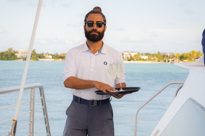 Lady Grace Signature Catamaran Sunset Sail from Ritz-Carlton - The 1.5-hour sunset flow: drinks, snacks, and when you might get out on the water