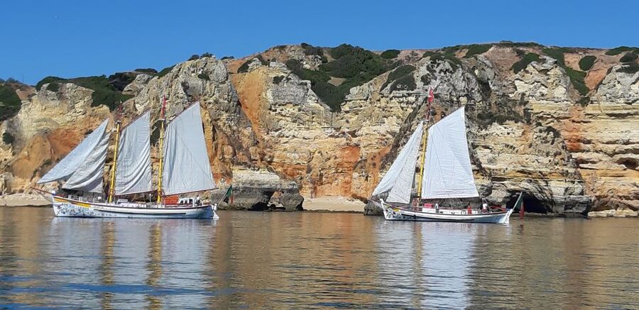 Lagos: Ponta Piedade Sail & Caves Cruise w/Portuguese Tapas - Ponta da Piedade by Small Boat: How the Cave Tour Actually Works