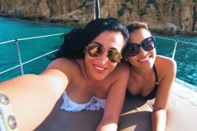 Lands End Luxury Sail and Snorkel Cruise in Cabo San Lucas - Open bar and lunch: the value isn’t just the price