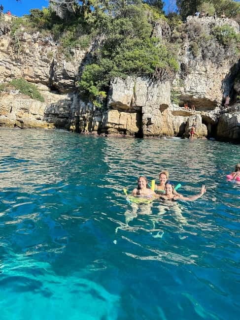 Lérins Islands Sailing Discovery, snorkeling and paddle SUP - Yacht spotting and the second sail loop back near Antibes