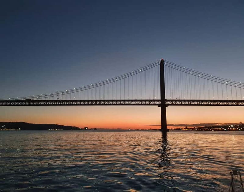 Lisbon: Catamaran Cruise with Drinks & Pastel de Nata - Timing: morning, afternoon, and golden sunset departures