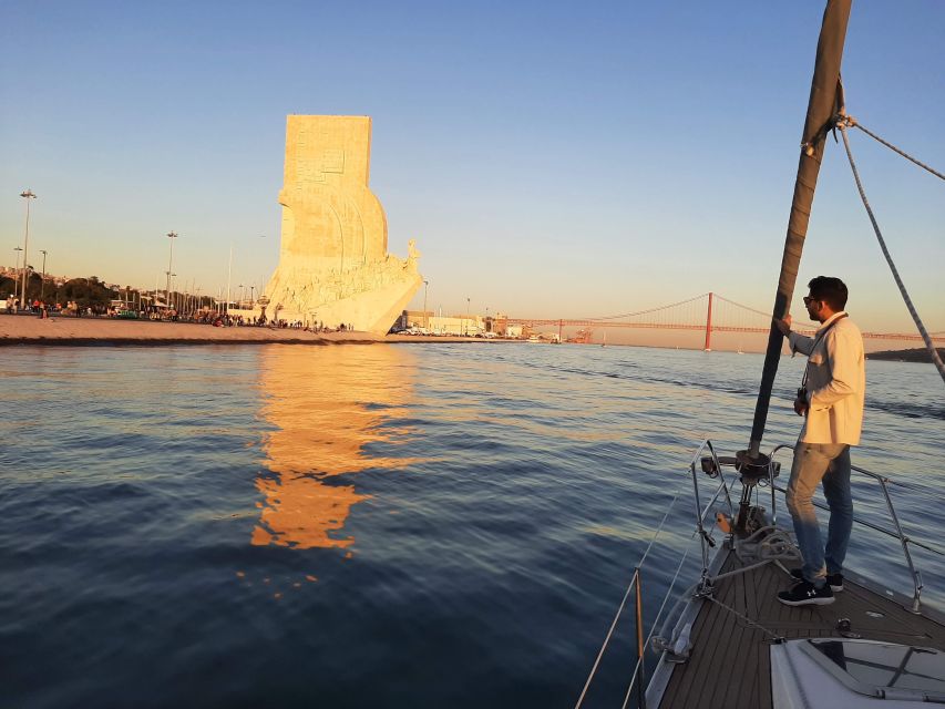 Lisbon: City Skyline Sailboat Cruise with Drink and Snacks - Wind, Lighting, and How to Get the Best Photos