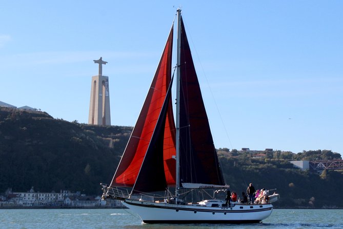 Lisbon: Daylight or Sunset on a Vintage Sailboat - Tagus River slow moment: petiscos, wine, and a chance to breathe