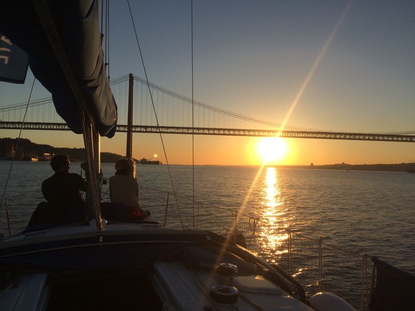 Lisbon: Enjoy a Sunset or Night Tagus River Sailboat Cruise - Practical tips for a smoother cruise (and better photos)