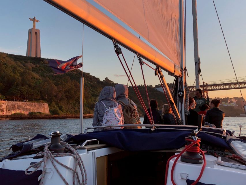 Lisbon: Enjoy a Sunset or Night Tagus River Sailboat Cruise - Sunset vs nighttime: which one fits your trip style