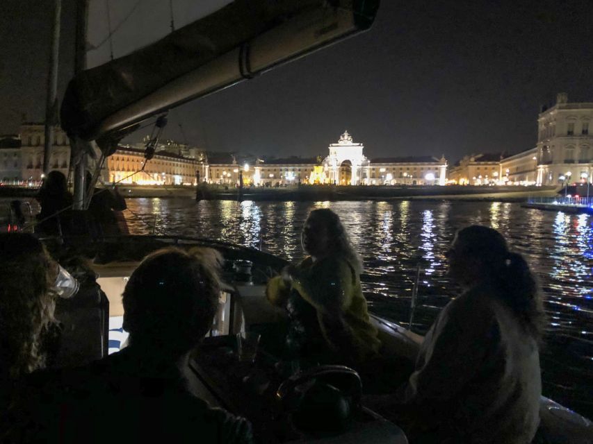 Lisbon: Luxury Sailboat Cruise at Night - Photo Tips That Matter on a Night Sail