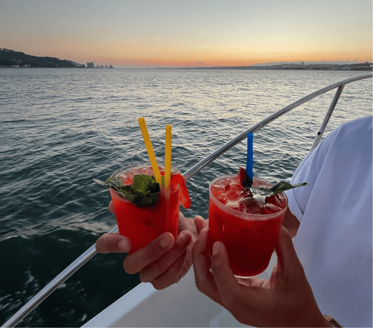 Lisbon: Private Luxury Catamaran Tour with Welcome Drink - Price and value: $500 per group up to 14, and what you’re actually buying