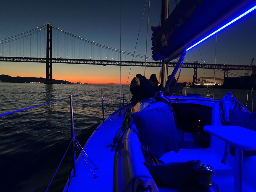 Lisbon: Sailboat Tour w/ Local Guide and Open Bar Green Wine - Vinho Verde Open Bar: Great Fun, Clear Rules