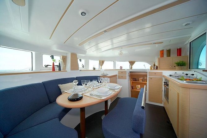 Lisbon Sailing Catamaran Public Cruise with drinks - Practical Tips I’d Use to Enjoy It More