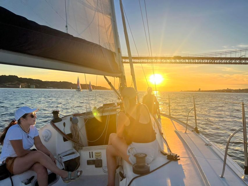 Lisbon: Sailing Sunset - What to bring so you stay comfortable the whole 2 hours