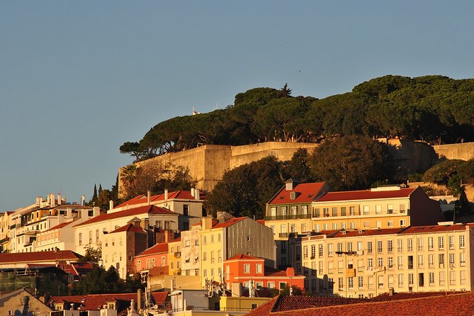 Lisbon Small Group 2h Sunset Sailing- Live Commentary & a Drink - Comfort on board: sails up, blankets for the chill, and calmer motion
