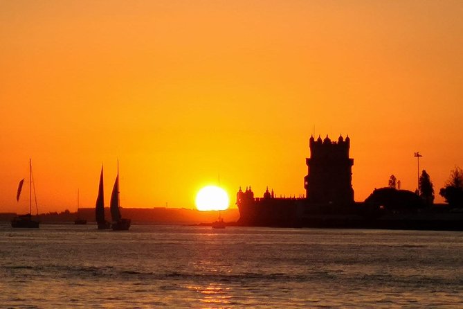Lisbon Small Group Sunset Sailing 2h Cruise with Drinks Included - Monument to the Discoveries and Belém’s waterfront: the first views that click