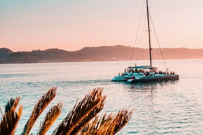 Lisbon: Sunset Catamaran Boat Tour with Music and Drinks - Where You Start: Finding Doca de Santo Amaro and Door 3