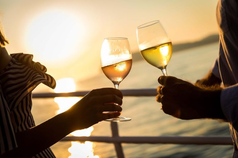 Lisbon: Sunset Sailing Boat Cruise with Wine - Almada and Cristo Rei: the last big sightline
