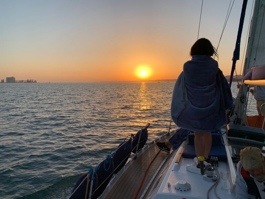 Lisbon: Sunset Sailing Cruise with Wine - Should you book this Lisbon sunset sailing cruise?