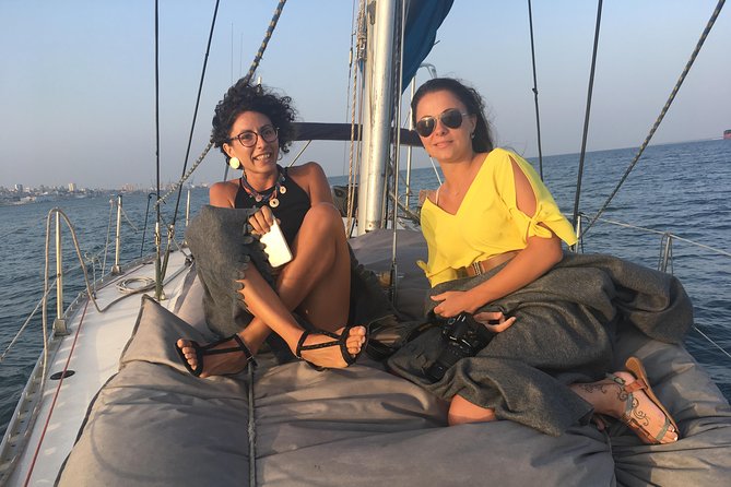 Lisbon Sunset Sensations on a Private Sailing Boat with wine&snacks - Key highlights to expect